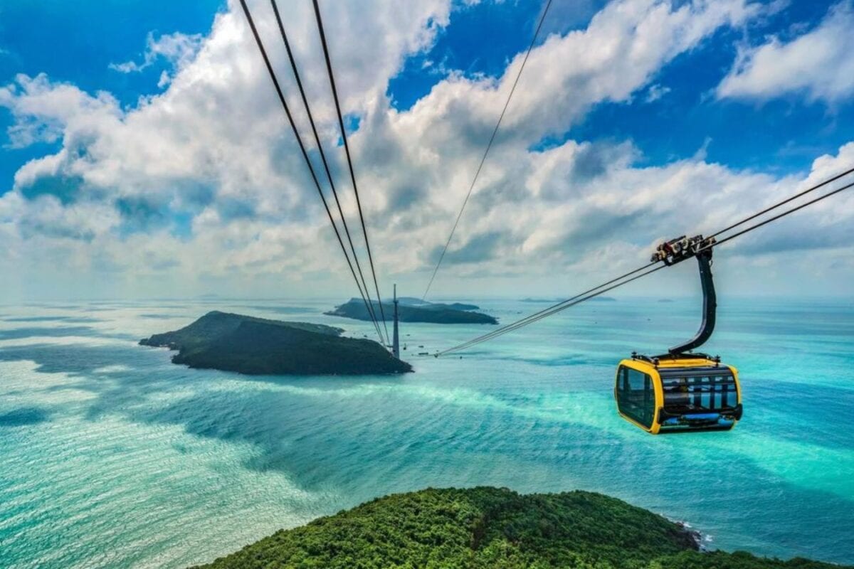 Phu Quoc Island : सफेद रेत से भरे बीच पर घूमने का कितना खर्चा आईआरसीटीसी भी करा रही वियतनाम की सैर