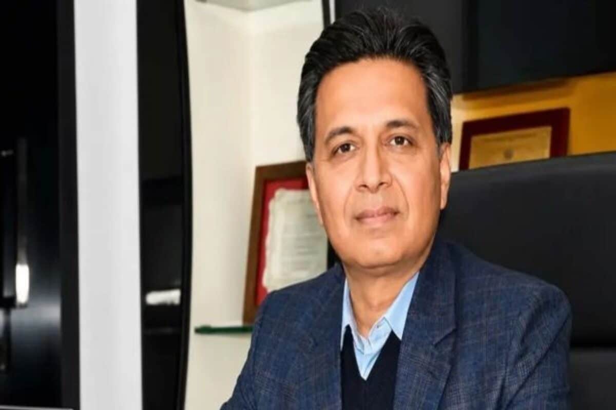 Mahadev Betting App Case: किसकी पत्नियों के खातों में जमा करवाए पैसे, विकास गर्ग से पूछताछ में खुलासा