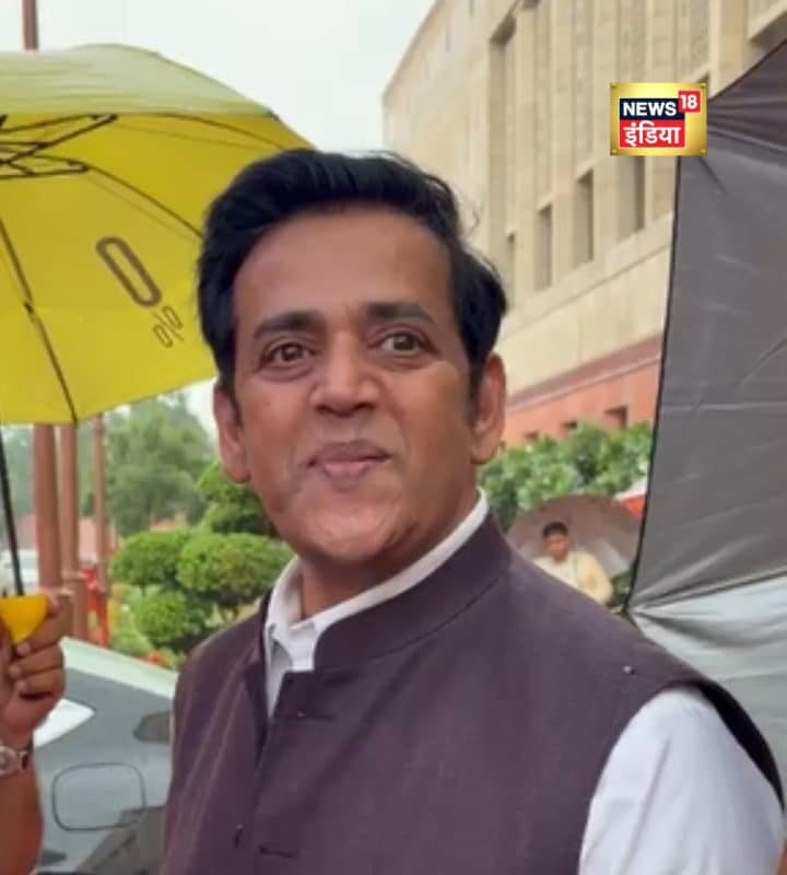 VIDEO: संसद में फिर चुप रहे रवि किशन आखिर किस सोच में डूबे हैं सांसद