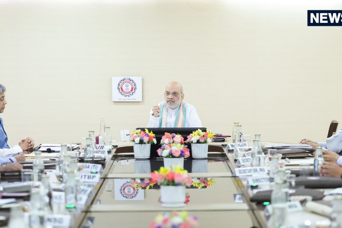 आतंकवाद के खिलाफ 360 डिग्री एक्शन नशे पर 3D रणनीति अमित शाह ने IB कॉन्फ्रेंस में बताया सुरक्षा का प्लान