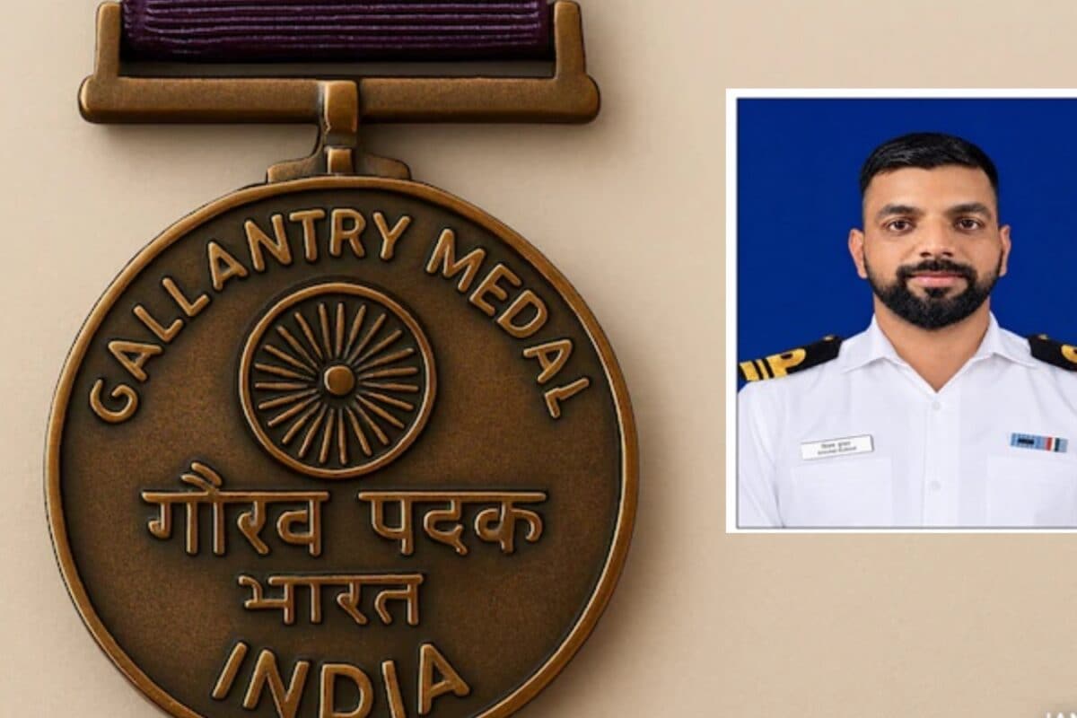 धधकते तेल टैंकर में घुसे लापता क्रू को खोजने वाले लेफ्टिनेंट शिवम को शौर्य चक्र देखें 78 गैलेंट्री मेडल की पूरी लिस्ट