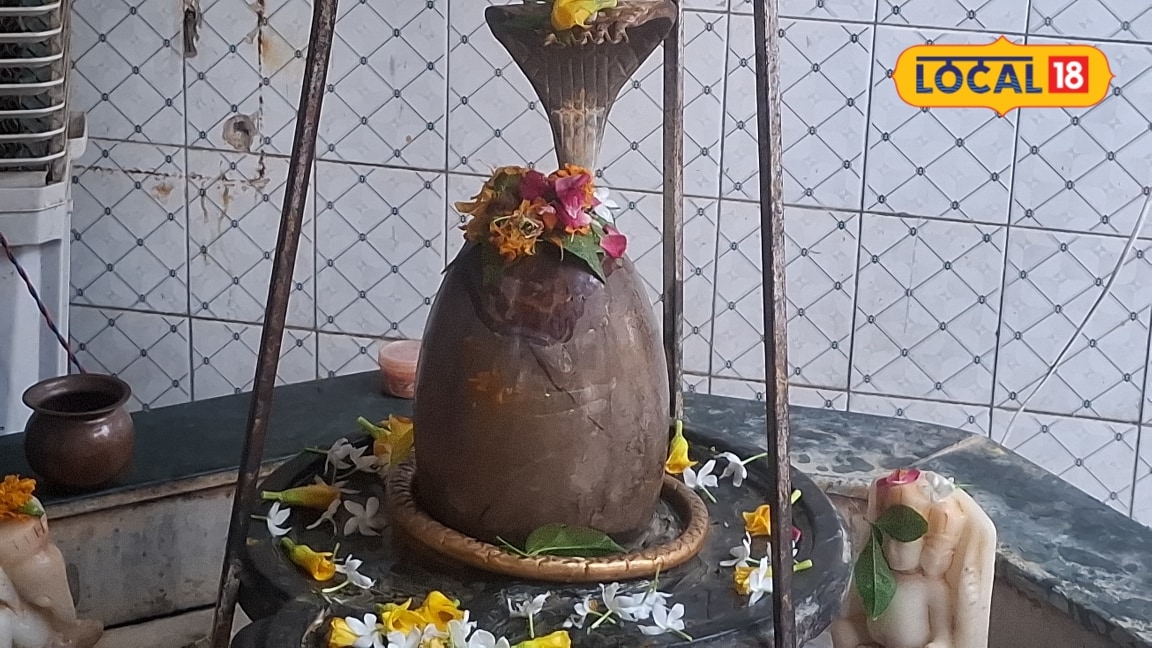 ढोलक की थाप और जय श्रीराम के जयकारे आगरा का ये मंदिर शाम होते ही बन जाता है भक्तिमय