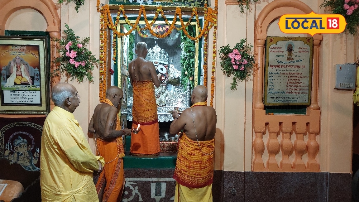 सपने में मिला था संकेत और बन गया मंदिर महराजगंज के 240 साल पुराने जगन्नाथ धाम की अनोखी है कहानी