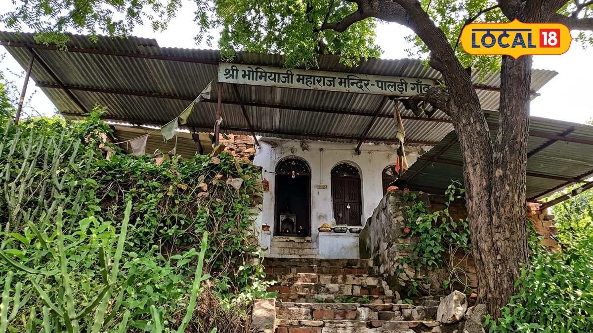 300 फीट ऊंची पहाड़ी पर 1000 साल पुराना मंदिर दर्शन से पहले नीम की पूजा पालड़ी की गुफा में छिपी आस्था की कहानी