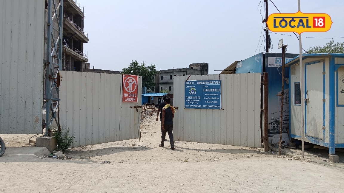 वृंदावन में निर्माणाधीन बिल्डिंग का लिंटर गिरा 3 मजदूरों की मौत एक घायल सुरक्षा उपकरणों की कमी से हुआ हादसा