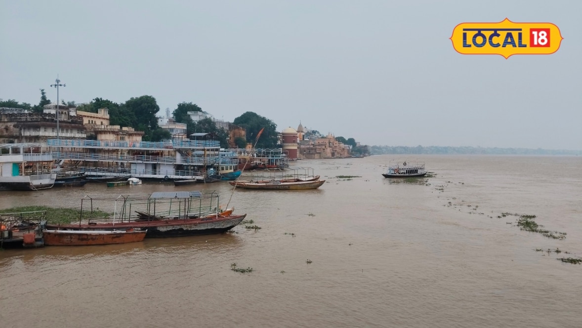 वाराणसी में गंगा के जलस्तर में कमी फिर भी 40 हजार गंगा पुत्र नाविक परेशान जानें कैसे हैं हालात