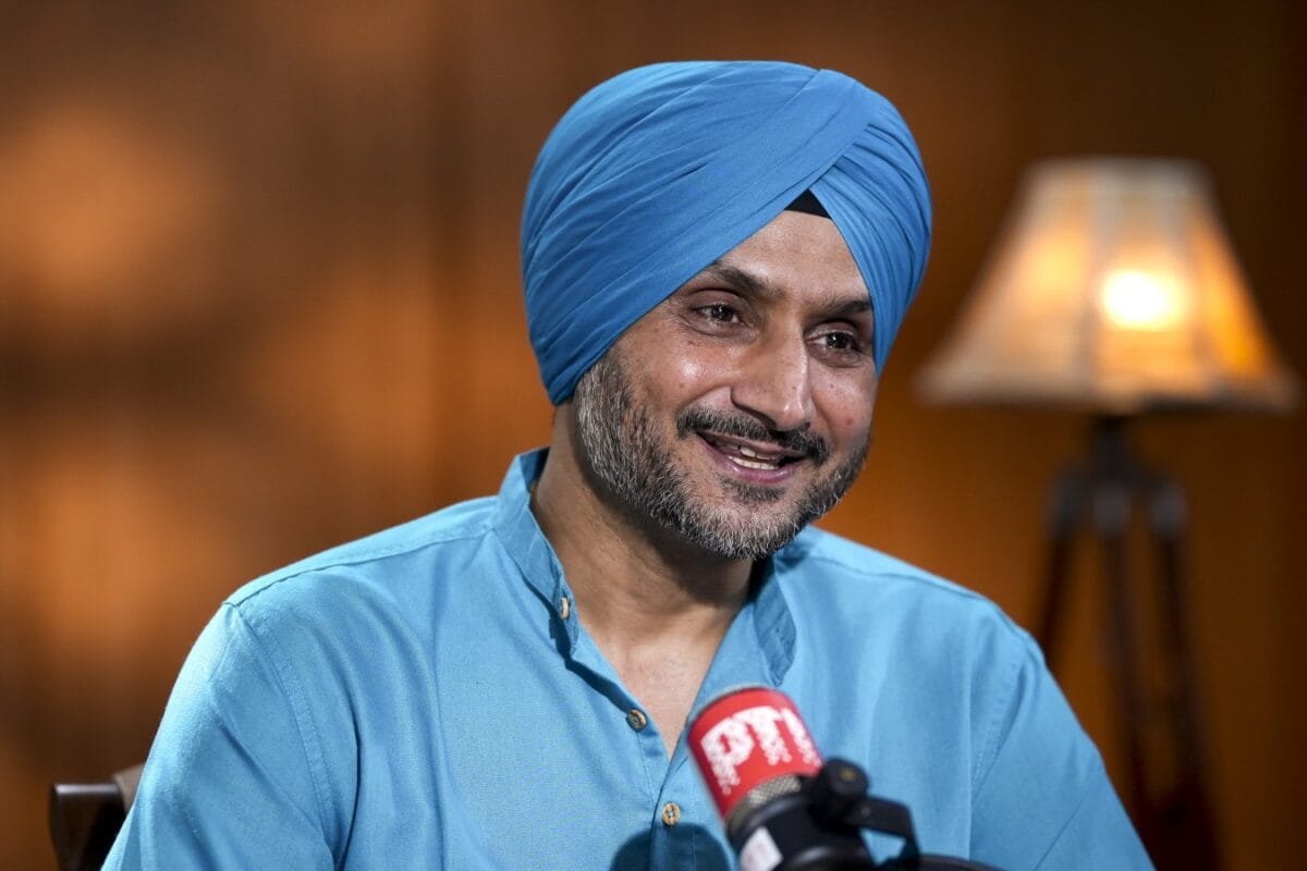 भगवंत मान ने मेरी एक नहीं सुनी हरभजन सिंह ने खोला AAP छोड़ने का राज BJP में क्यों गए