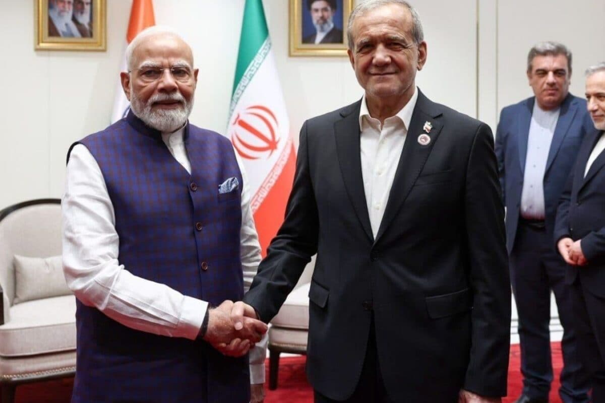 ट्रंप धमकाते रहे भारत ने थाम ल‍िया ईरान का हाथ पीएम मोदी-पेजेश्क‍ियान मुलाकात की इनसाइड स्टोरी