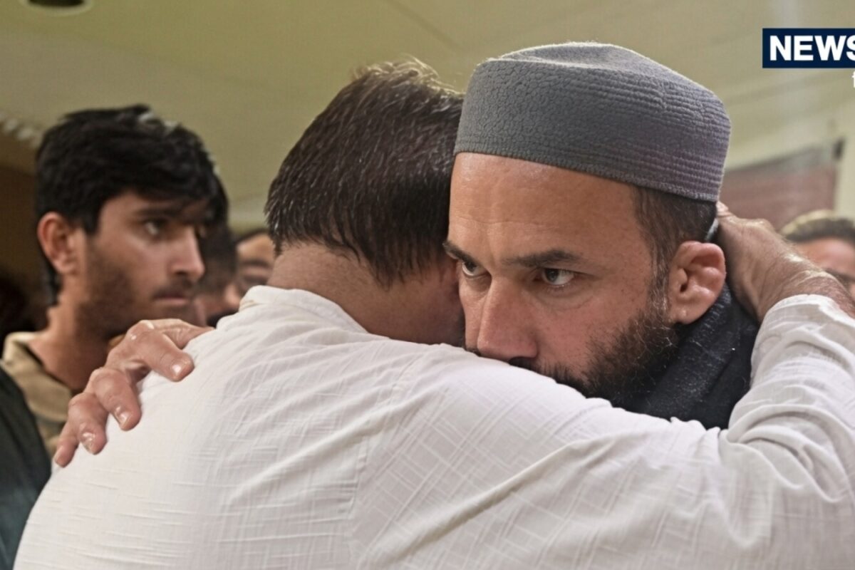 भारत ने जिस आतंकवादी का मिटाया खानदान, PoK में वही भेष बदलकर पहुंचा, मुनीर का नया कांड!