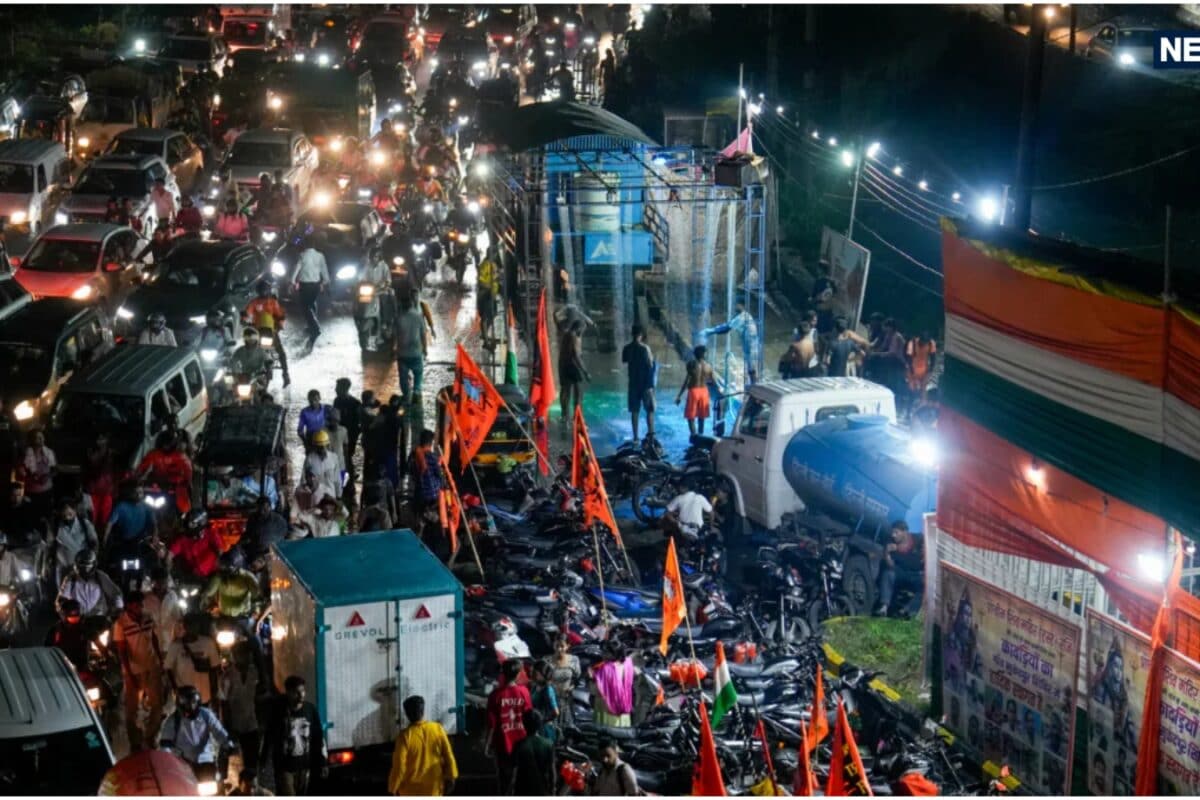 कांवड़ यात्रा का असर: सावन शिवरात्रि से पहले ट्रैफिक अलर्ट दिल्ली-NCR में जाम से बचने के लिए बदलें रास्ता