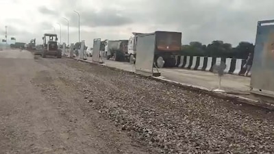 लखनऊ-कानपुर एक्सप्रेसवे में फिर गड्ढे.