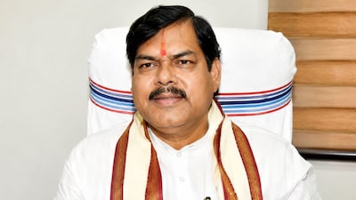 बक्सर छात्रा कांड पर शिक्षा मंत्री मिथिलेश तिवारी का एक्शन. (फाइल फोटो)