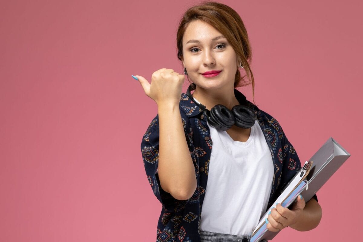 UGC की चेतावनी: देश में 32 फर्जी यूनिवर्सिटी चल रही हैं एडमिशन से पहले जरूर करें ये जांच