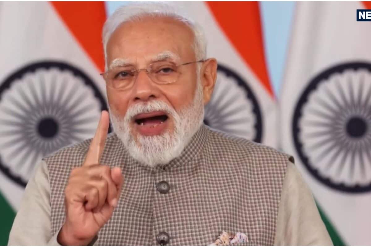 मां की मुस्कान पिता के सपने और बहन की उम्मीदें नशा सब छीन लेता है: PM मोदी का युवाओं को भावुक संदेश