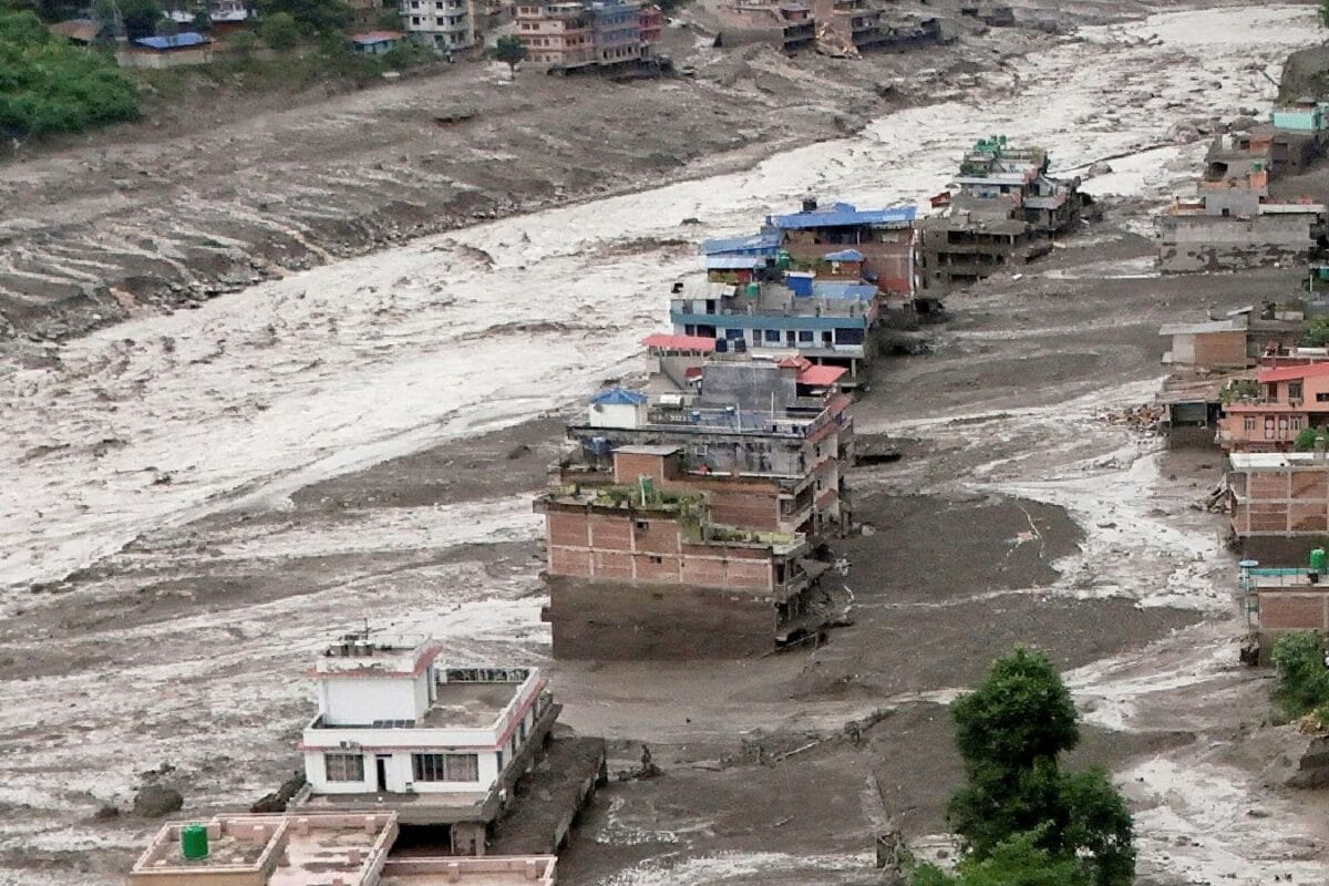 नेपाल में 290 भारतीयों से नहीं हो पा रहा संपर्क तिब्‍बत में हमारे 200 नागरिक सुरक्षित MEA ने दिया पूरा अपडेट