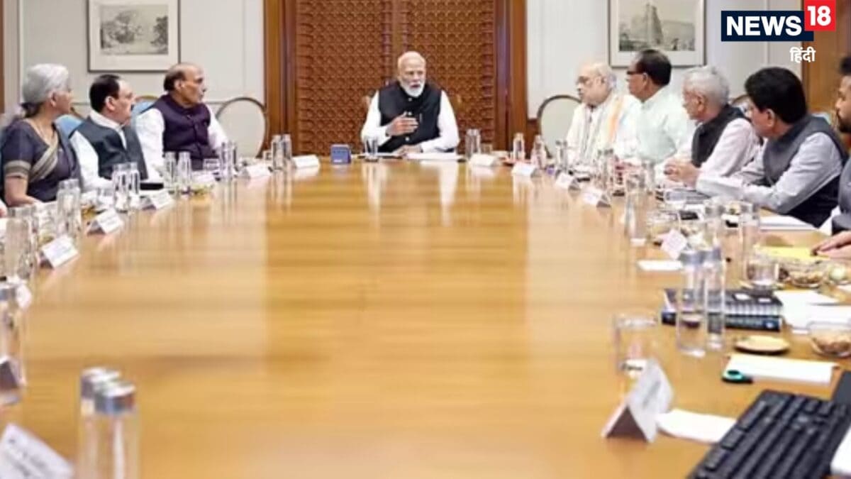 मोदी सरकार का 'वन डे, वन यूनिवर्सिटी' कार्यक्रम, मंत्री हर दिन छात्रों से करेंगे संवाद
