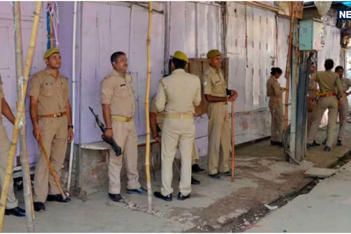 मां काम पर नहीं पहुंची तो खुला परिवार के साथ हुई त्रासदी का राज 3 साल पहले नए शहर में बसाया था आशियाना