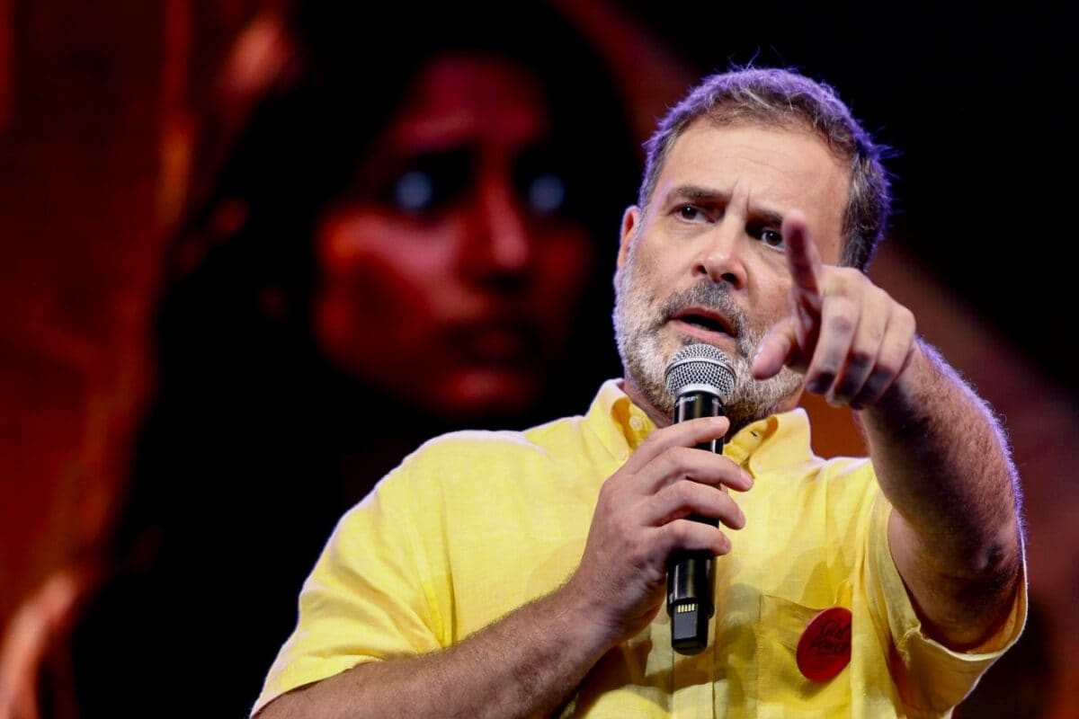 गुटबाजी और श्रद्धांजलि विवाद ने बिगाड़ा राहुल गांधी का प्लान पंजाब में चुनाव से पहले ही कांग्रेस पस्त