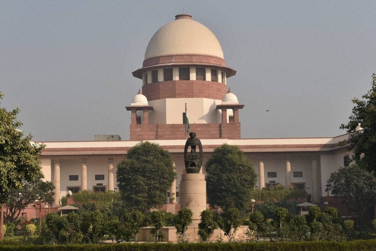 डायन बताकर महिलाओं की हत्या होती रही तो देश में लोकतंत्र खत्म हो जाएगा सुप्रीम कोर्ट ने समाज को सुनाई खरी-खोटी