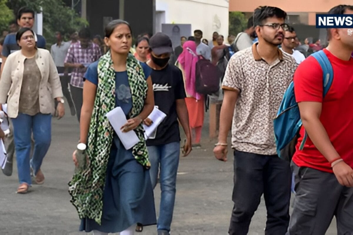 24 दिन में यूजीसी नेट की तैयारी कैसे करें री-एग्जाम के फैसले से भड़के छात्र NTA ऑफिस के बाहर विरोध