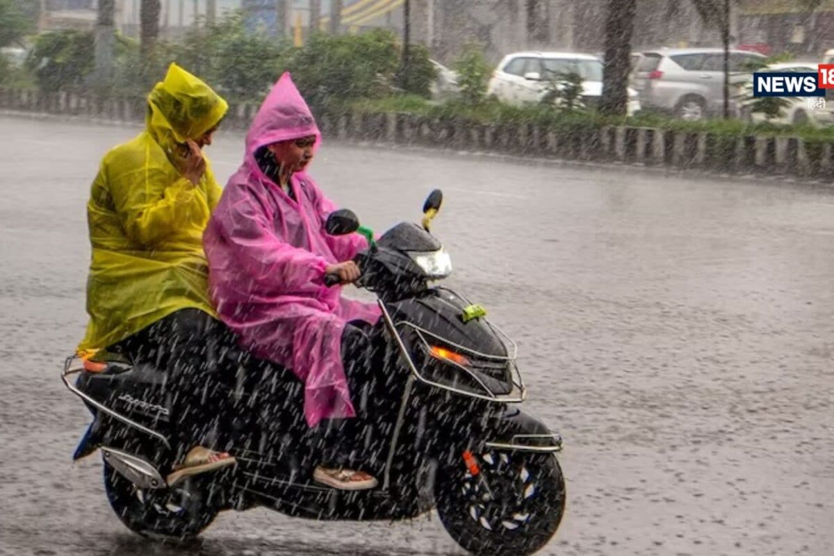 Aaj Ka Mausam: दिन में अंधेरा रात में तबाही! UP-बिहार से दिल्ली तक 75 KM/H आंधी का प्रहार मौसम पर IMD का अलर्ट