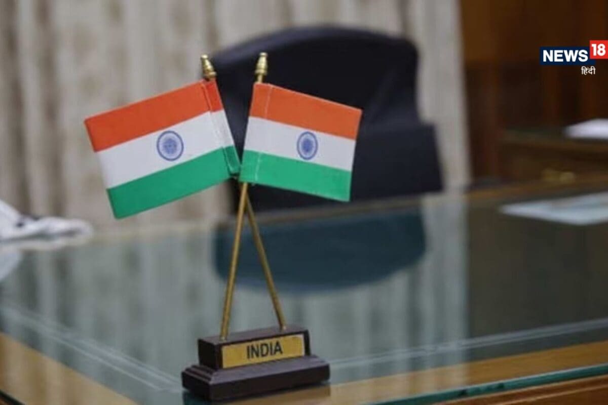 कितना जरूरी है शिखर बाबुओं को एक्सटेंशन देना अनुभव की मजबूरी या नए अफसरों से नाइंसाफी
