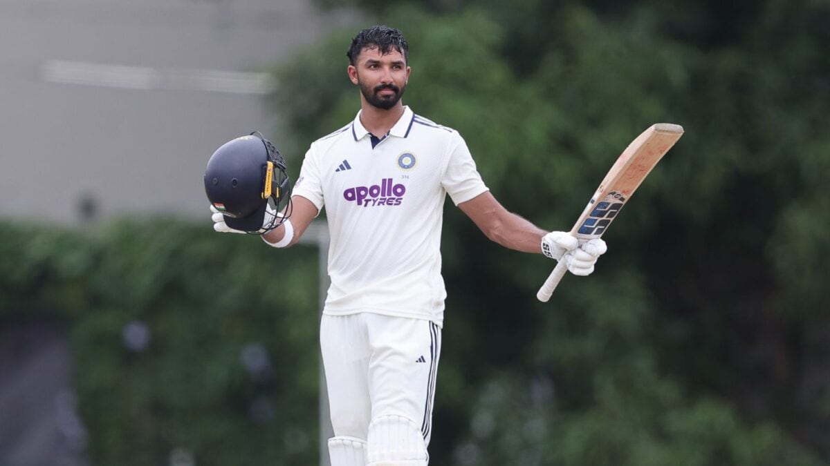 देवदत्त पडिक्कल ने दूर की टीम इंडिया की बड़ी टेंशन, नंबर-3 पर आकर जड़ा शतक, गॉल टेस्ट की प्लेइंग-11 में जगह पक्की! देवदत्त पडिक्कल ने दूर की टीम इंडिया की बड़ी टेंशन, नंबर-3 पर आकर जड़ा शतक, गॉल टेस्ट की प्लेइंग-11 में जगह पक्की!