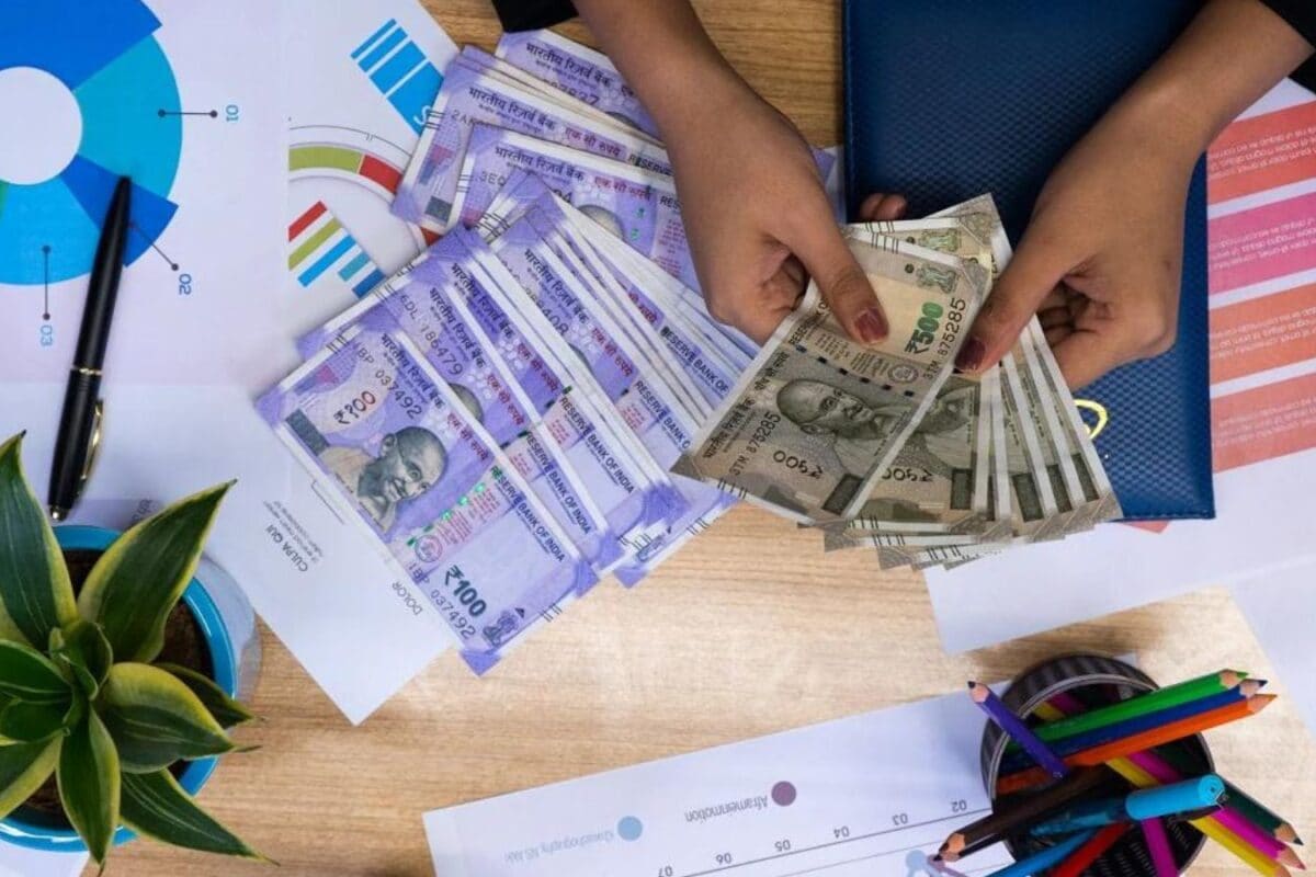 Sarkari Scheme : शहर छोटा हो या बड़ा सरकारी योजना बेड एंड ब्रेकफास्ट से हर महीने होगी हजारों की कमाई