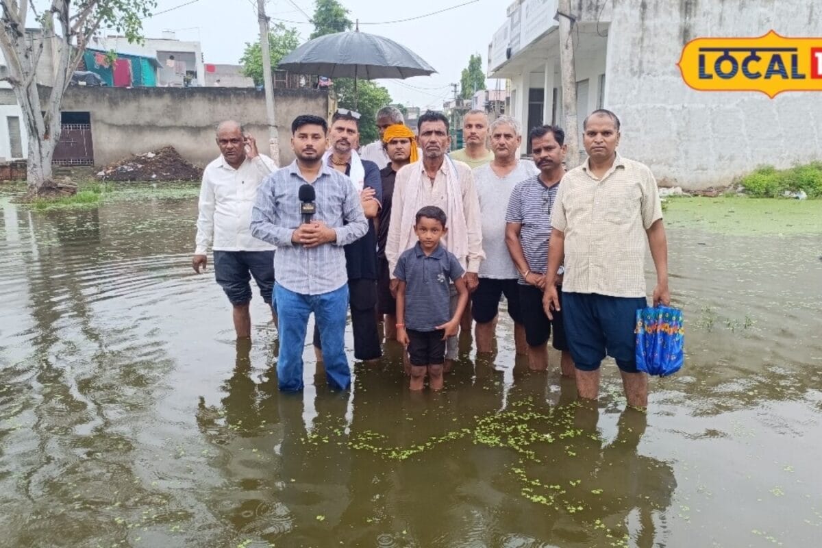 Ground Report: बड़ा अफसर बनने का सपना लेकिन जलभराव ने रोकी पढ़ाई मासूम बोला- ‘मैं स्कूल नहीं जा पा रहा’