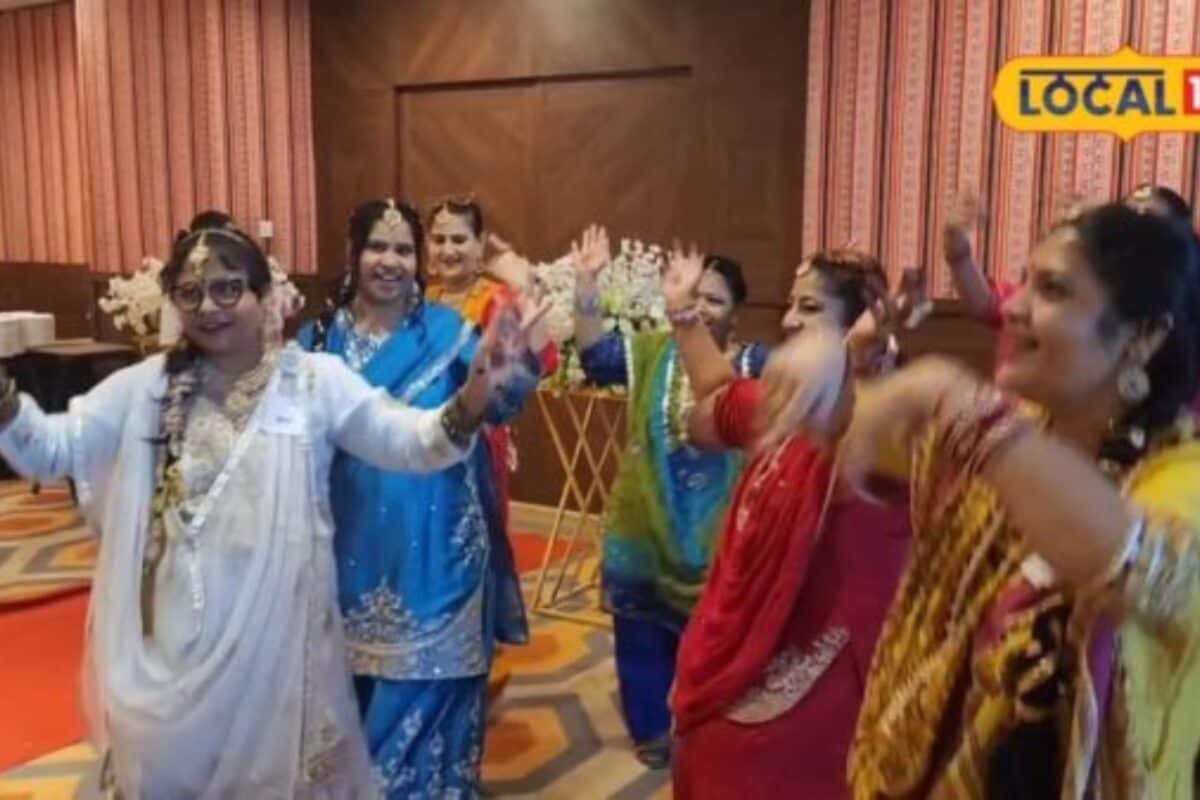 सावन आते ही बदल गया जोधपुर का रंग झूलों की मस्ती हरी चूड़ियों की खनक और लहरिया-बांधनी की चमक ने बांधा समां