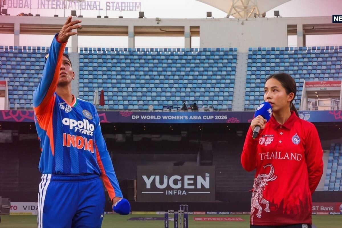 IND vs THA Women's Asia Cup Live: थाईलैंड पर भारतीय गेंदबाजों ने कसा शिकंजा, श्री चरणी ने दिया चौथा झटका