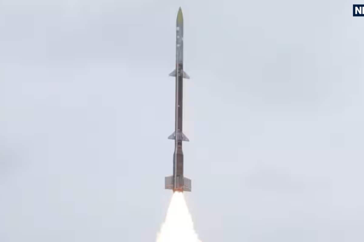 भारत के इस ब्रह्मास्‍त्र का चीन भी हुआ मुरीद S-400 और बराक मिसाइल सिस्‍टम का किया जिक्र दुनियाभर में डंका