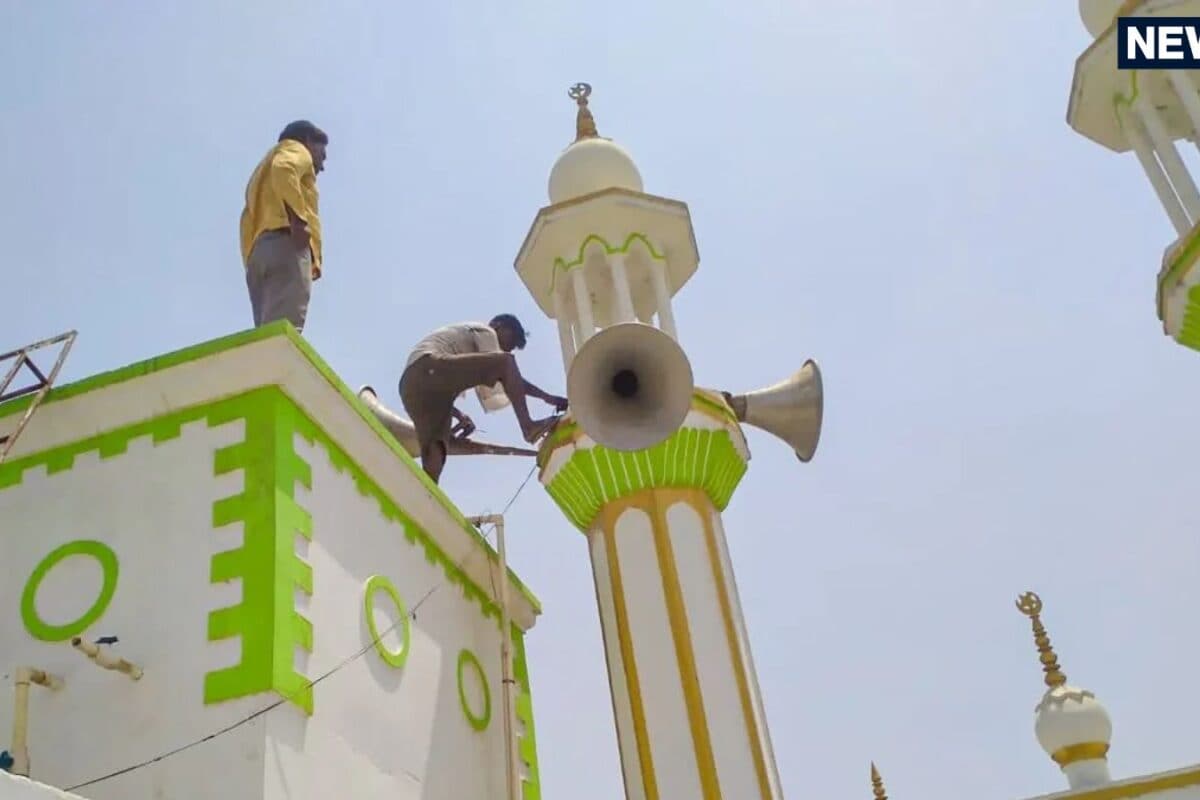 Mosques Loudspeaker: बंगाल की मस्जिदों के लाउडस्पीकर पर हाईकोर्ट का बड़ा फैसला जानें क्यों खारिज हुई PIL