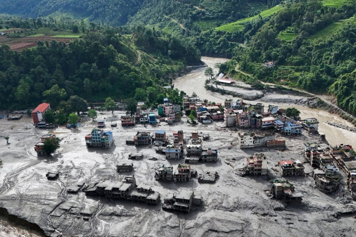 नेपाल में एक और जलप्रलय! कभी भी फट सकती है यह झील, चीन के सीक्रेट संदेश से मचा हड़कंप