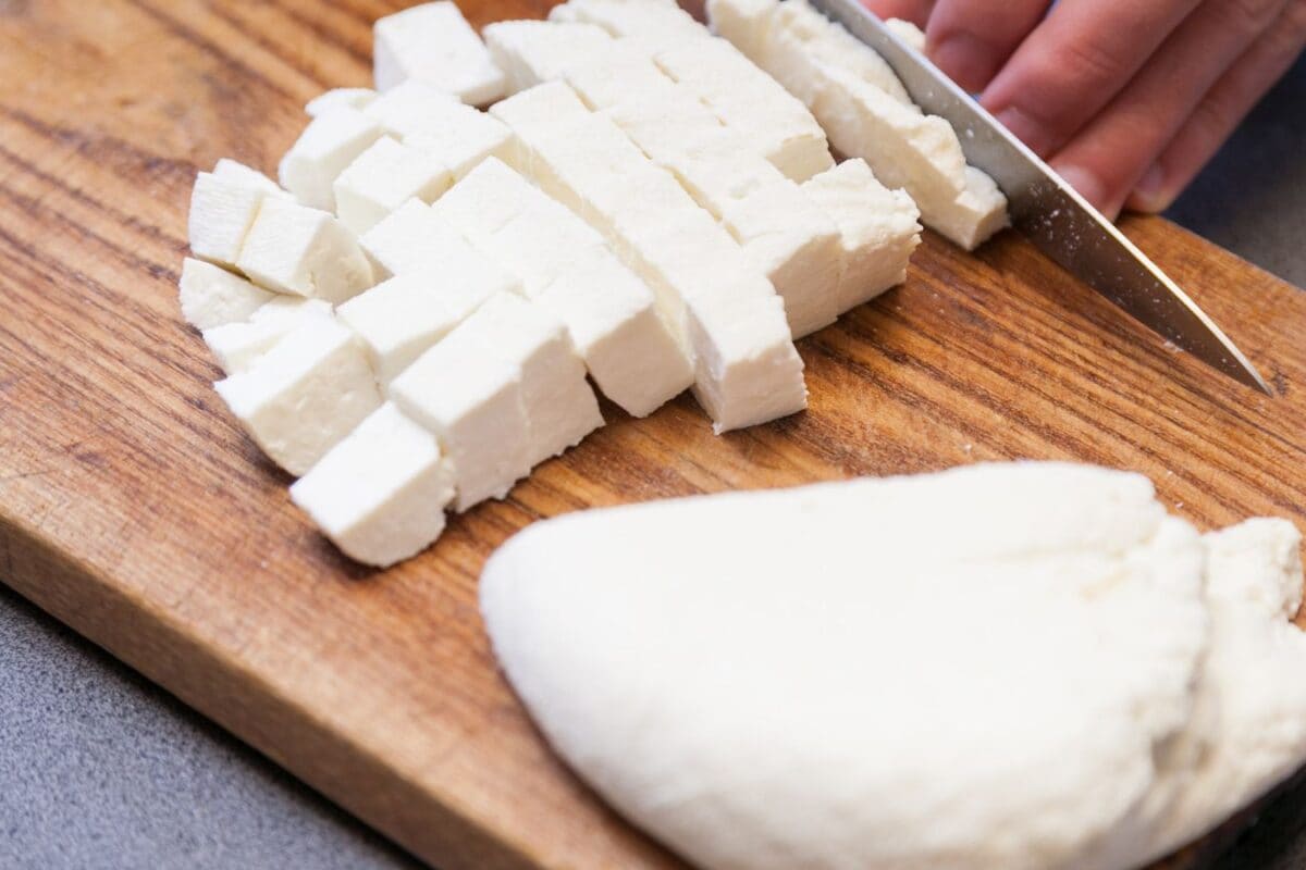 Analogue Paneer Ban: क्या होता है एनालॉग पनीर जिस पर हिमाचल सरकार ने लगाया बैन कैसे करें पहचान