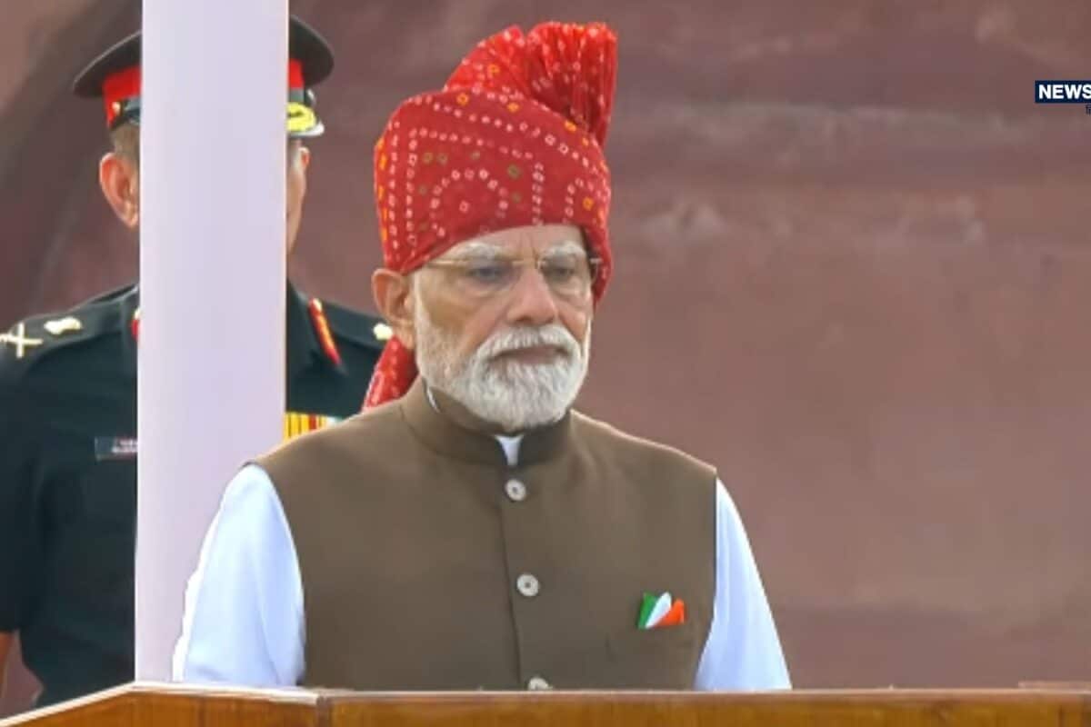 PM मोदी ने लाल किले से देश के नौजवानों से मांगी मदद किस काम में मांगा 1-2 घंटे का योगदान