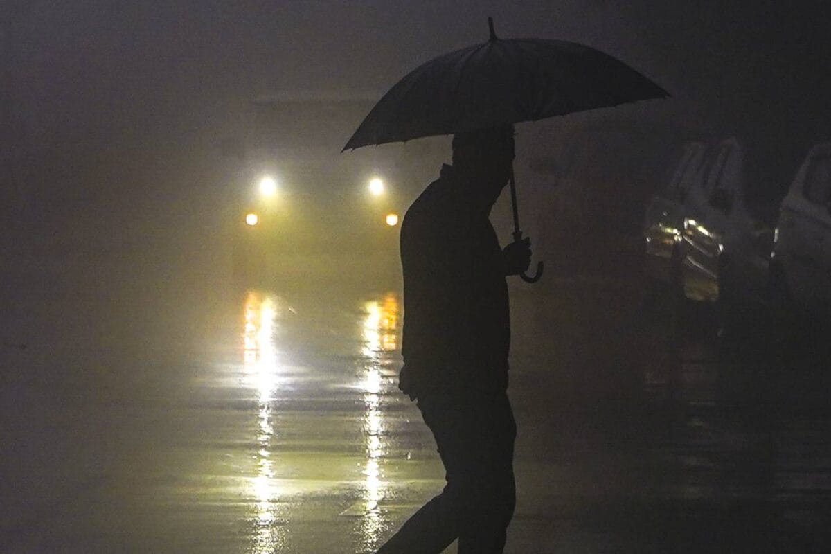 कल का मौसम 14 अगस्‍त: फिर पानी-पानी होगी दिल्‍ली पहाड़ वालों के तो नाक में दम होने वाला है जानें 40 शहरों का हाल