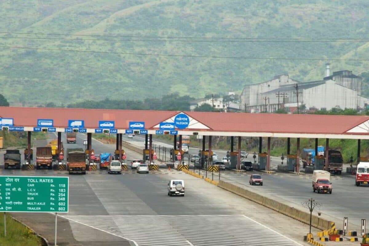 टोल प्लाजा पर लोकल पास के लिए नहीं लगानी होगी लाइन, 121 जगहों पर ऑनलाइन सुविधा शुरू