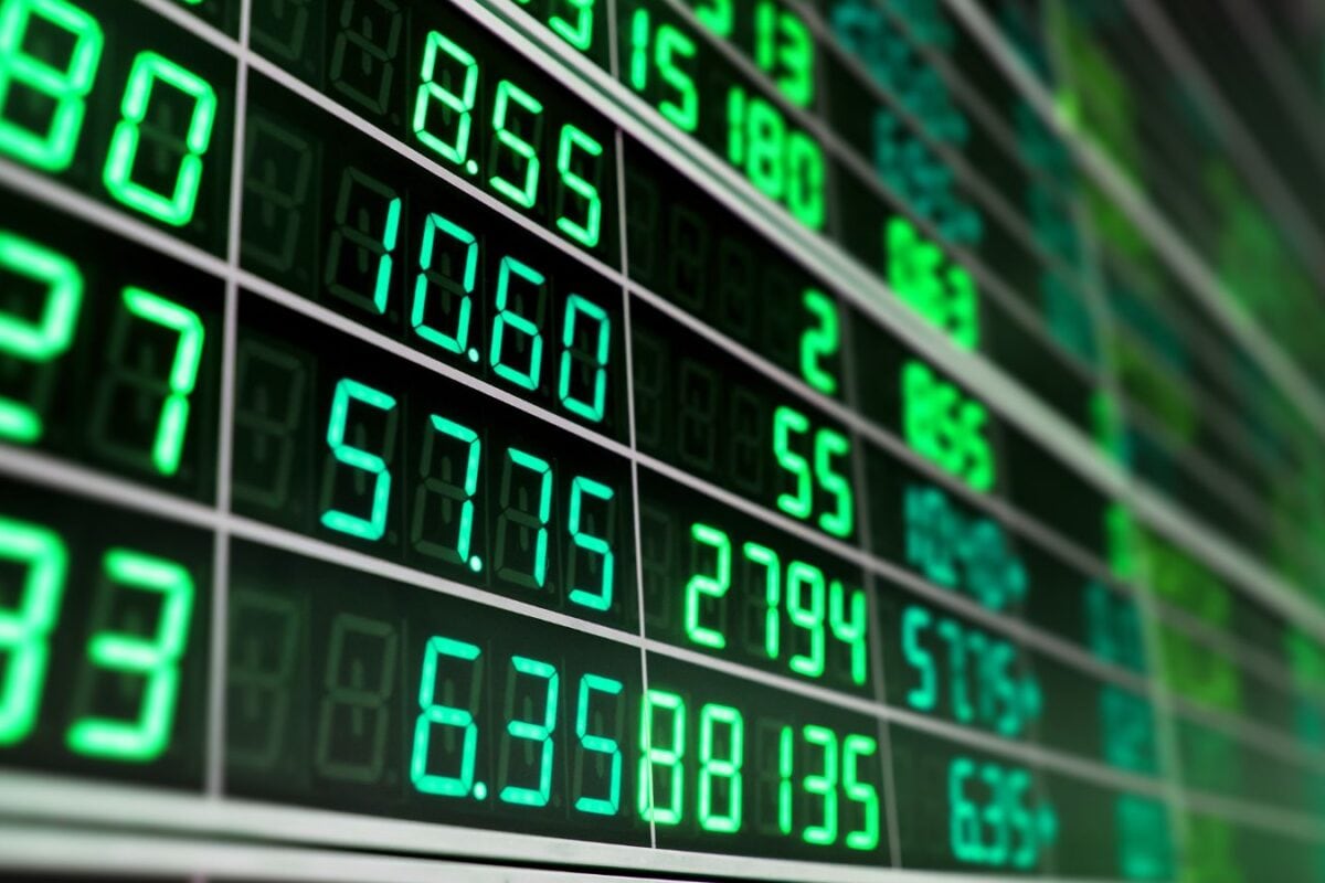 तेल महंगा, फिर क्यों चढ़ रहा अमेरिकी शेयर बाजार, Wall Street को किस बात का भरोसा
