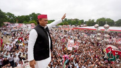 अखिलेश यादव ने एमएलसी चुनाव के लिए दो सीटों पर भाजपा के 2 बागी पर लगाया दांव.