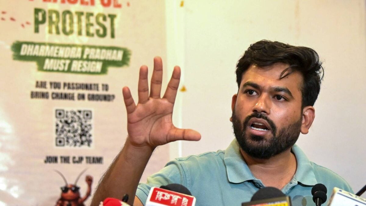 रांका की हिरासत पर दीपके का ऐलान, असम जाएंगे; मुंबई में प्रदर्शन पर रोक