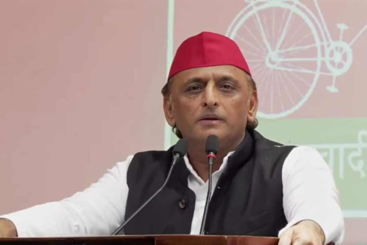 कांग्रेस नेता के इस बयान से चढ़ सकता है अखिलेश यादव पारा ठोका 150 सीटों पर दावा बताई डेडलाइन
