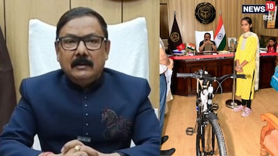 Bareilly DM Avinash Kumar Singh Buys New Bicycle for Student After Theft, Wins Hearts.