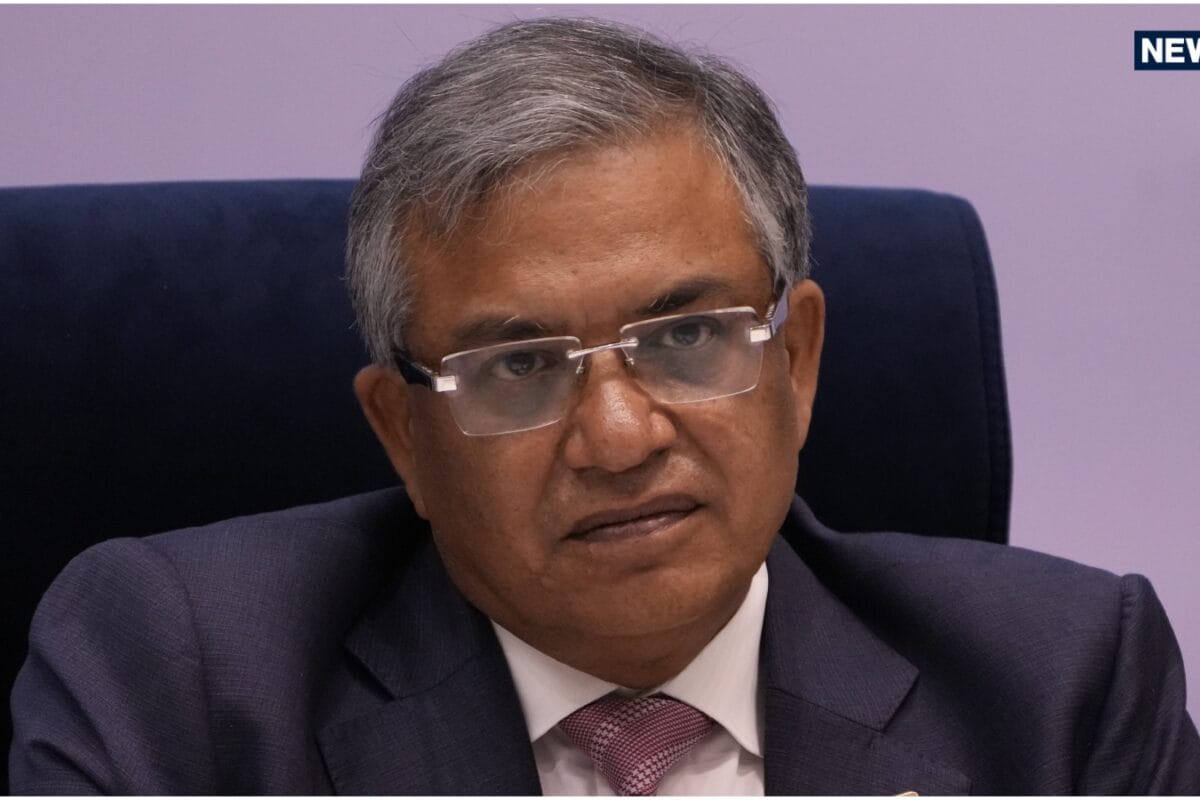 ज्ञानेश कुमार के खिलाफ सुप्रीम कोर्ट में एक और याचिका CEC को काम करने से रोकने की मांग