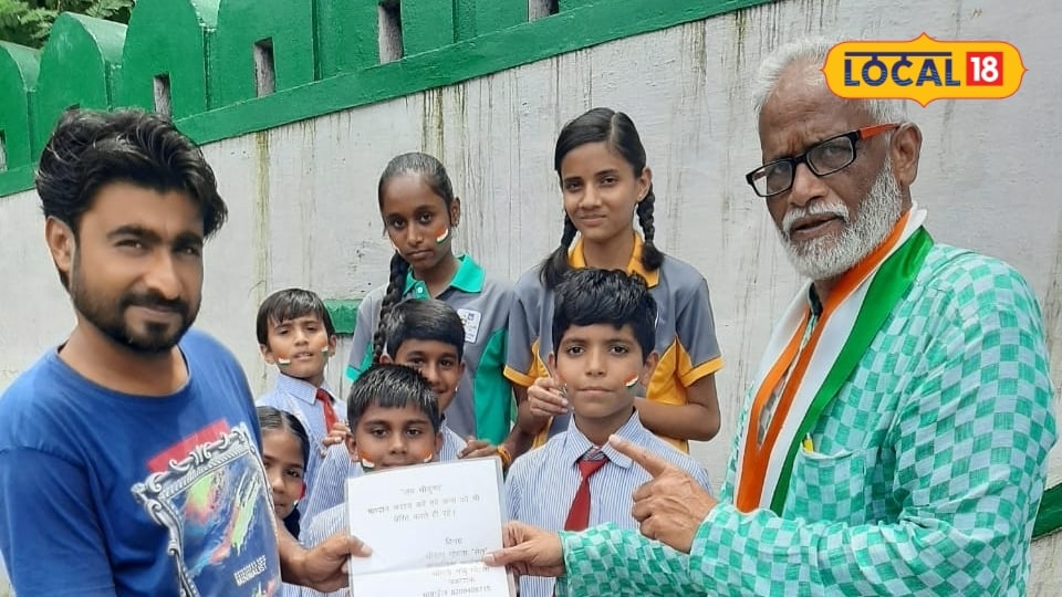 62-Year-Old Pensioner Inspires 13,000 Citizens Through 13-Year National Flag Mission