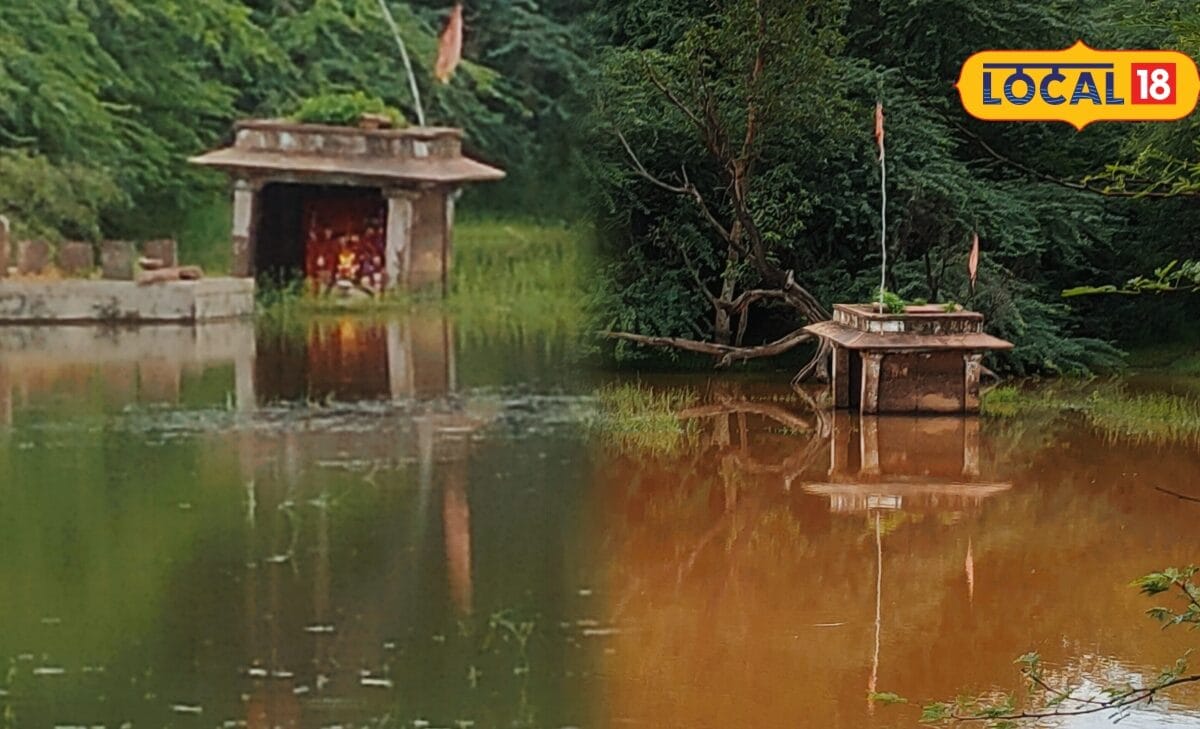 Hanuman Temple : This Hanuman is immersed in water all year round, only 2 months are darshan, Ram-Laxman is sitting on the shoulders