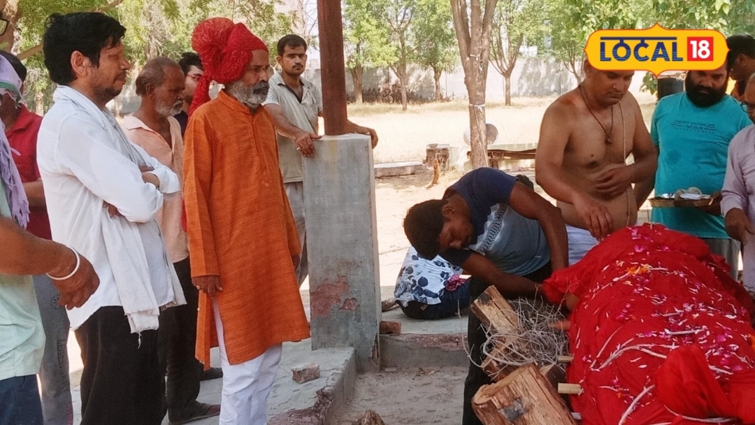 Heartrending Farewell in Rajasthan: Husband Dresses as Groom to Bid Final Adieu to Wife