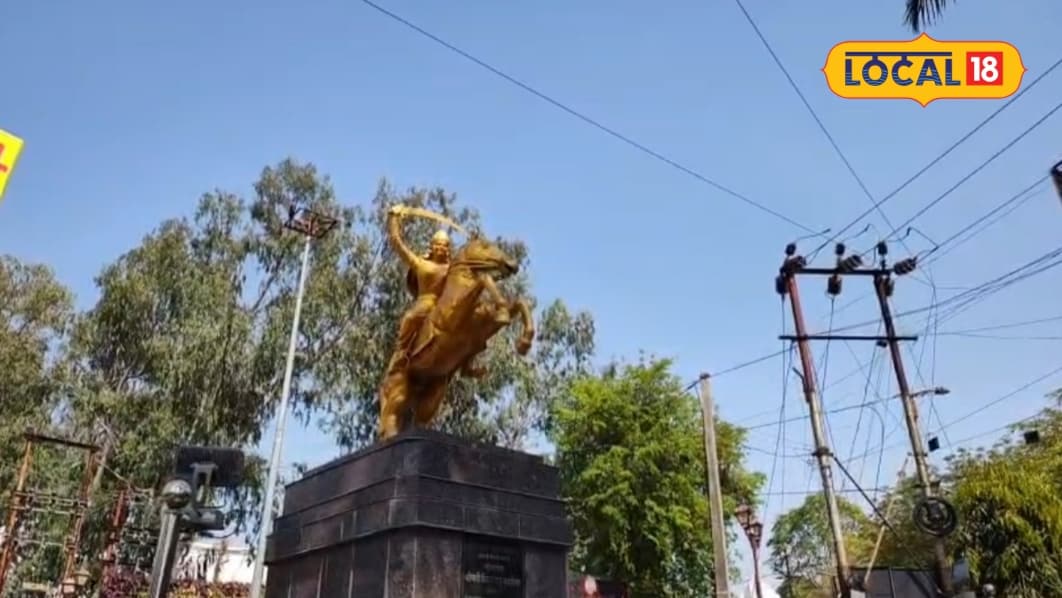 झलकारीबाई ने लक्ष्मीबाई का रूप धर 1858 में अंग्रेजों को दी चकमा रानी को किला से मिला निकलने का मौका जानें इतिहास