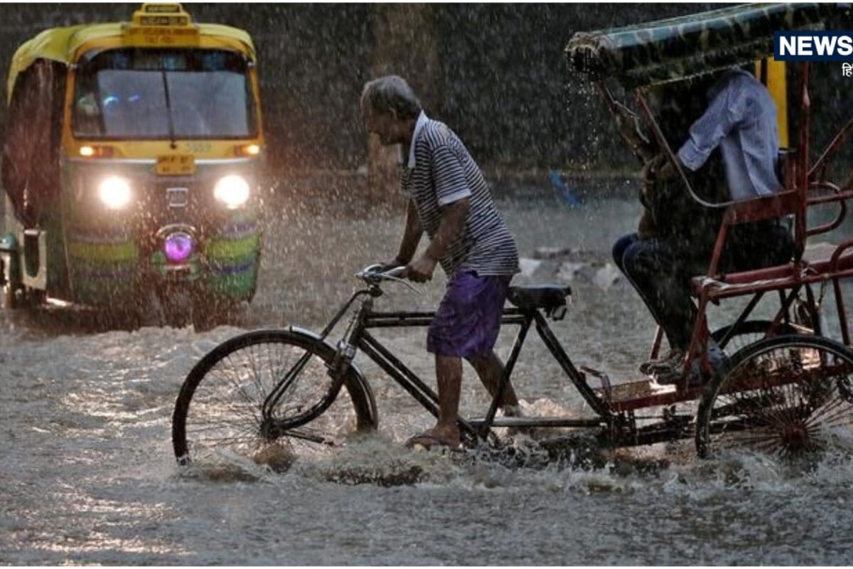 Aaj Ka Mausam: बंगाल की खाड़ी में 65 KM/H की हवाएं दिल्ली-पंजाब से एमपी तक भारी बारिश 4 डिग्री तक गिरेगा तापमान