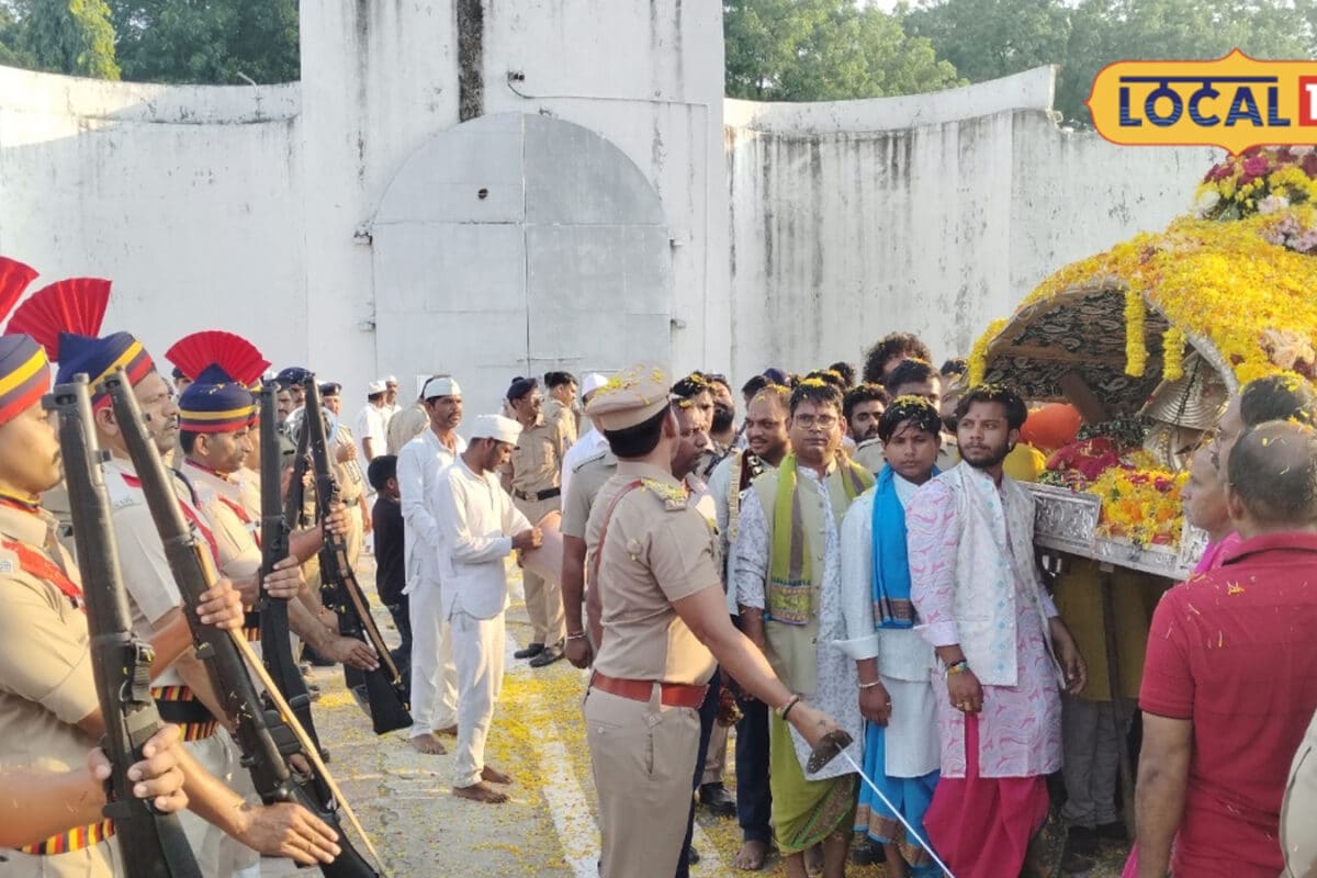 Ujjain: 'साल भर करते हैं बाबा का इंतजार, सवारी से मांगते हैं माफी', कालभैरव के दर्शन कर झूम उठे कैदी